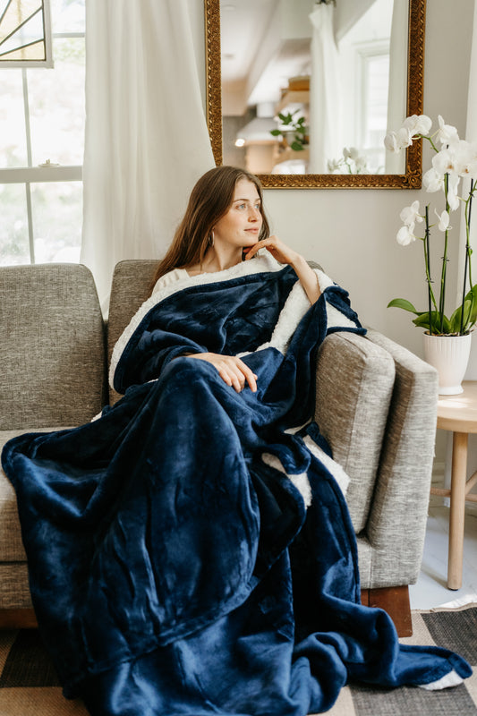 Throobie™ – The Reach-Through Blanket